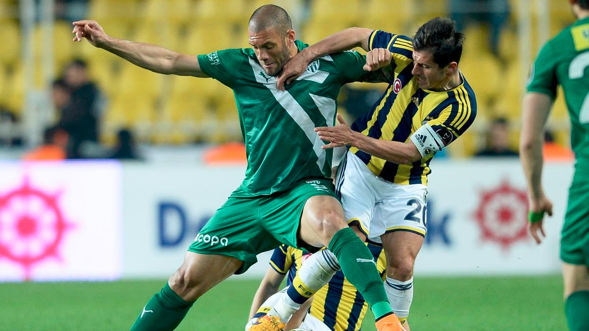 Turkish Football Federation Votes to Continue Super League