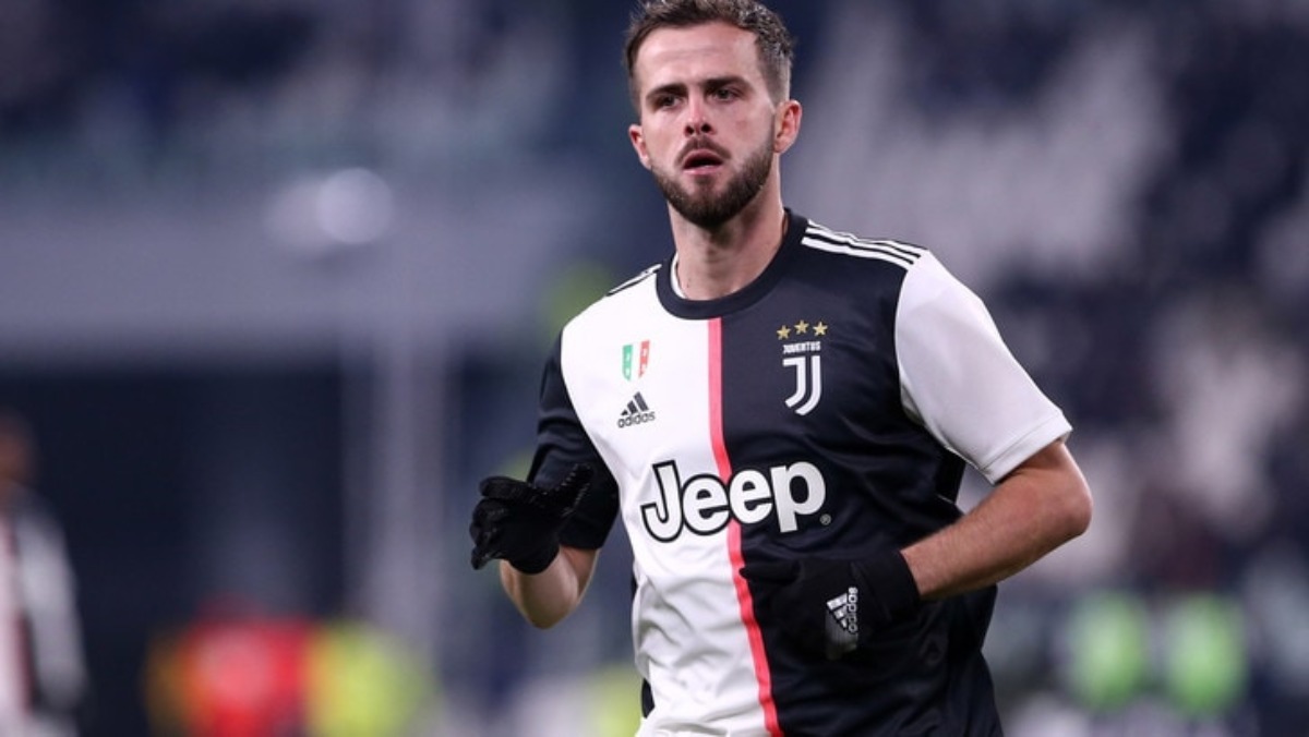 Juventus and Barcelona May Have Trouble Swapping Pjanic and Melo