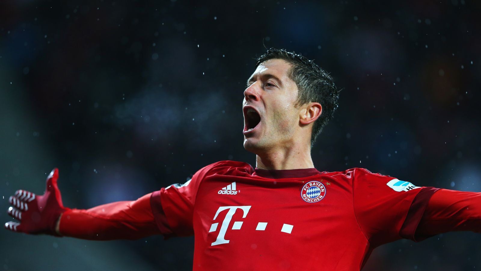 Robert Lewandowski Only Wants to Score More Goals and Win More Trophies
