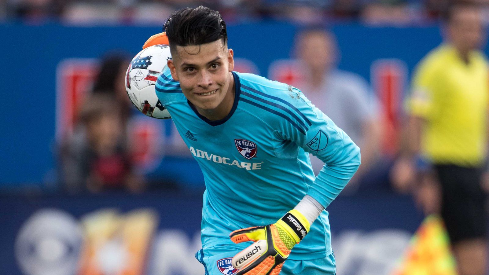 MLS Goalkeeper Gonzalez Suspended after News of Alleged Domestic Abuse