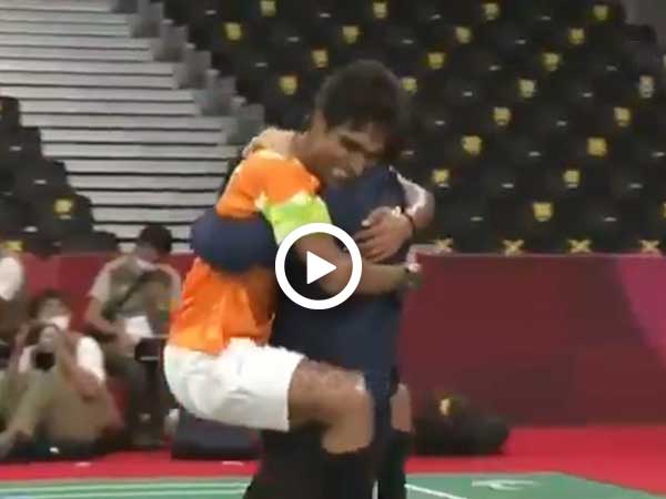 Tokyo Paralympic 2020: Indian shuttler Pramod Bhagat leaps over his national coach in delight