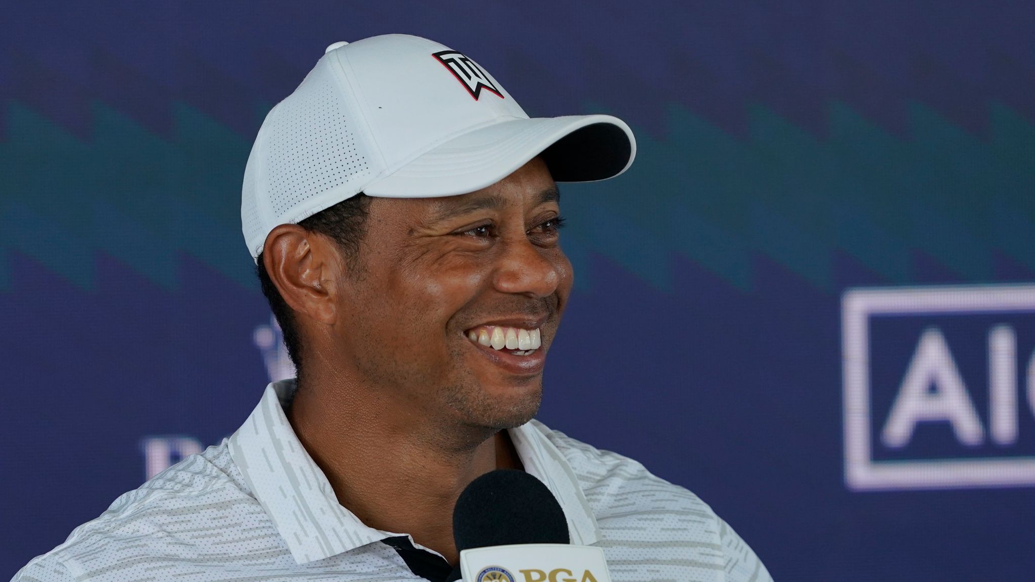 PGA Championship: After 74 in the first round, Tiger Woods laments his iron play and compliments Rory McIlroy