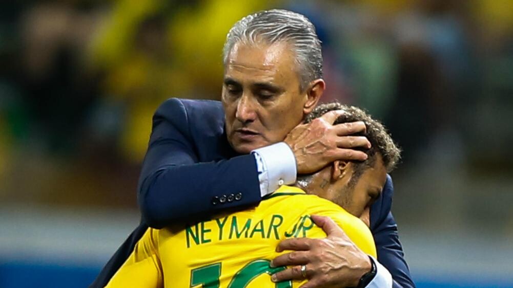 Departing Brazil coach Tite recieved an emotional goodbye from star-player Neymar