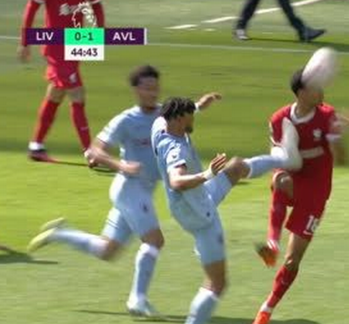 Ridiculous foul on Cody Gakpo: Liverpool seeks action