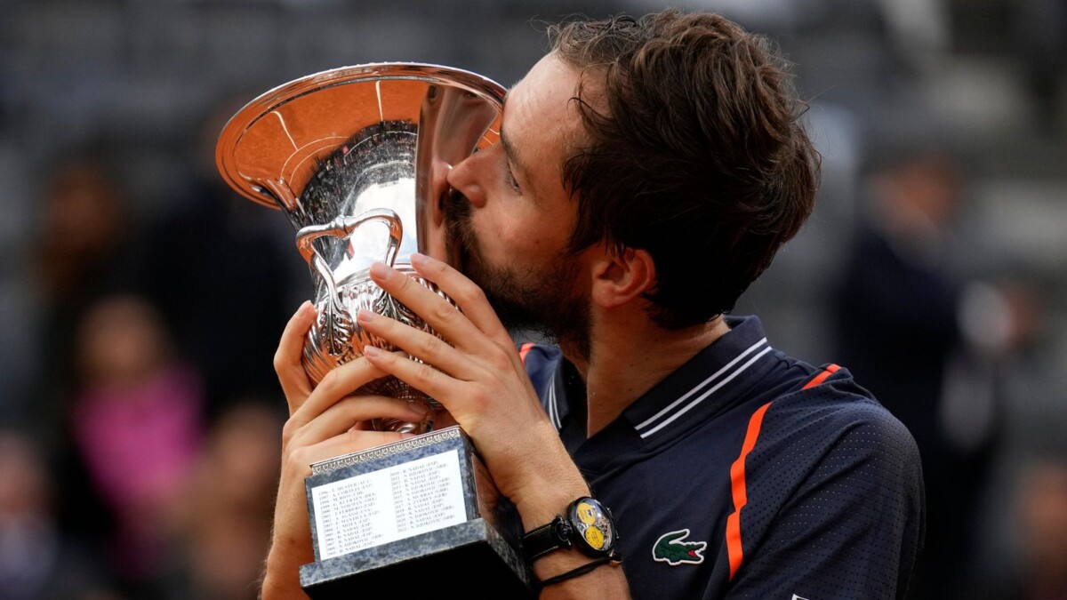 Italian Open: Medvedev wins his 1st clay-court championship