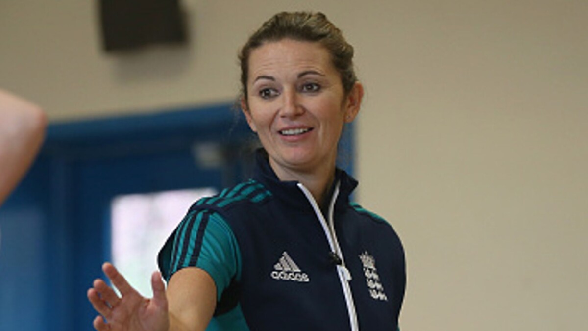 Charlotte Edwards lauds Capsey following England’s T20I win